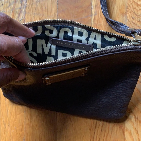 Marc by Marc Jacobs Wristlet - Picture 4 of 5